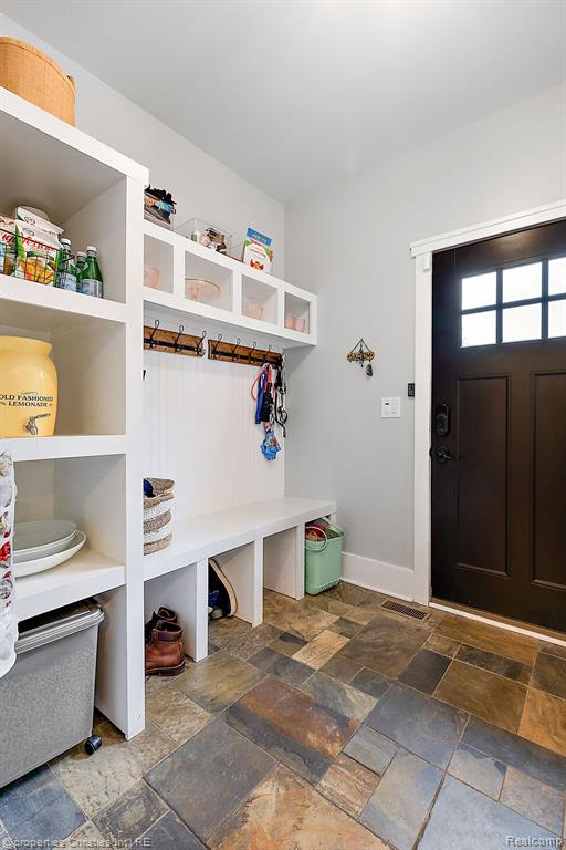 13103 KINGSTON Avenue, Huntington Woods, MI — Photo 18
