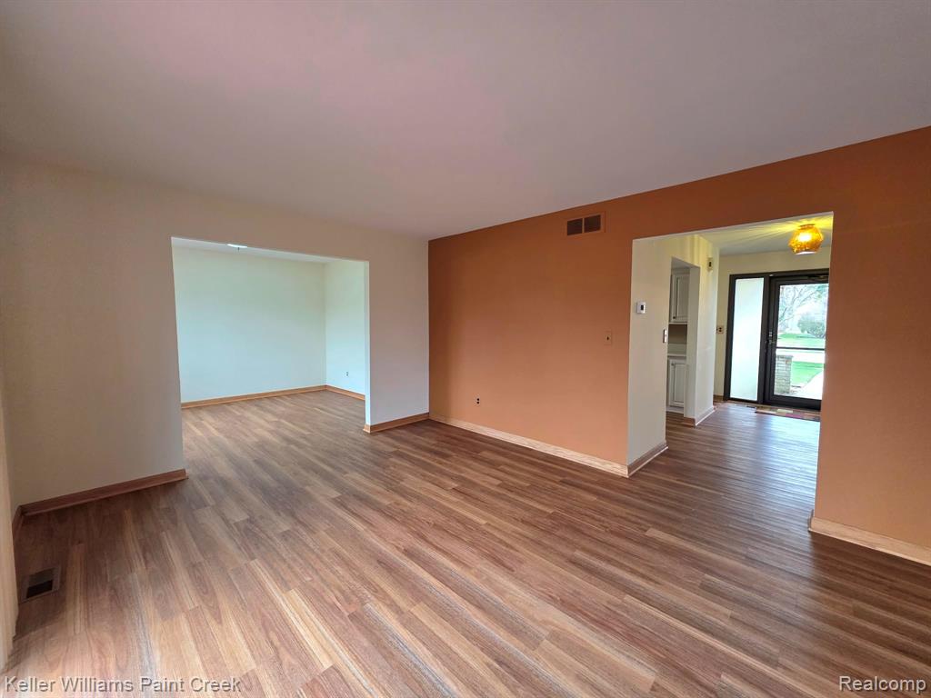 4714 Pickwick Drive, Sterling Heights, MI 48310 — Photo 18