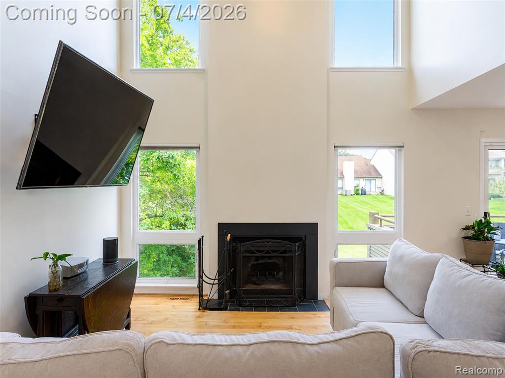 754 Ashley Circle, Rochester Hills, MI 48307 — Photo 11