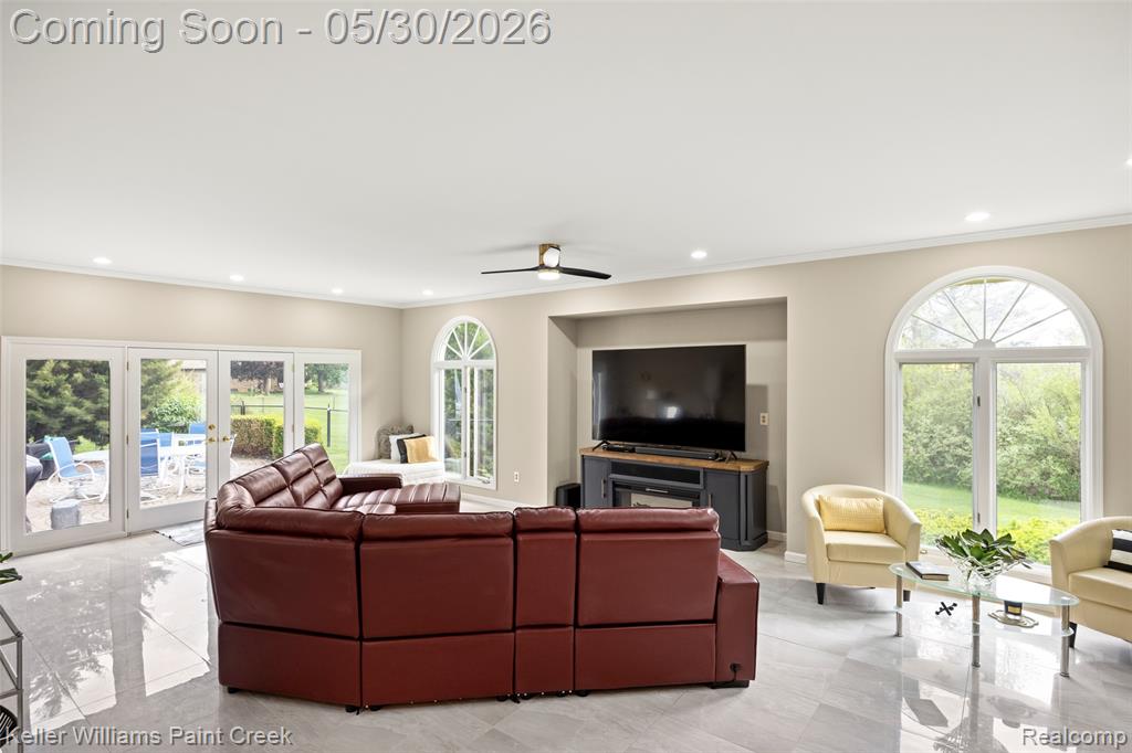 38880 Sahr Court, Clinton Twp, MI 48038 — Photo 16