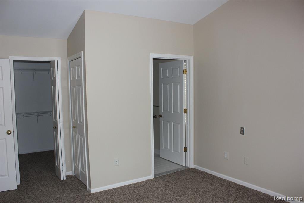 41205 CHANCELLOR, Clinton Twp, MI 48038 — Photo 11