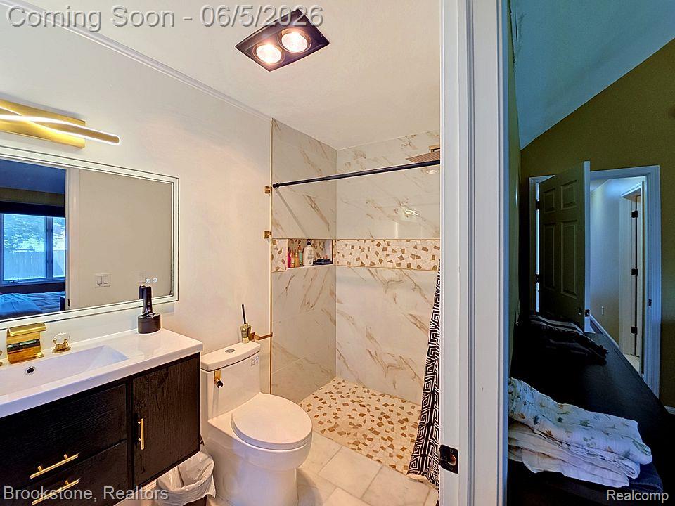 5918 N Evangeline Street, Dearborn Heights, MI 48127 — Photo 8