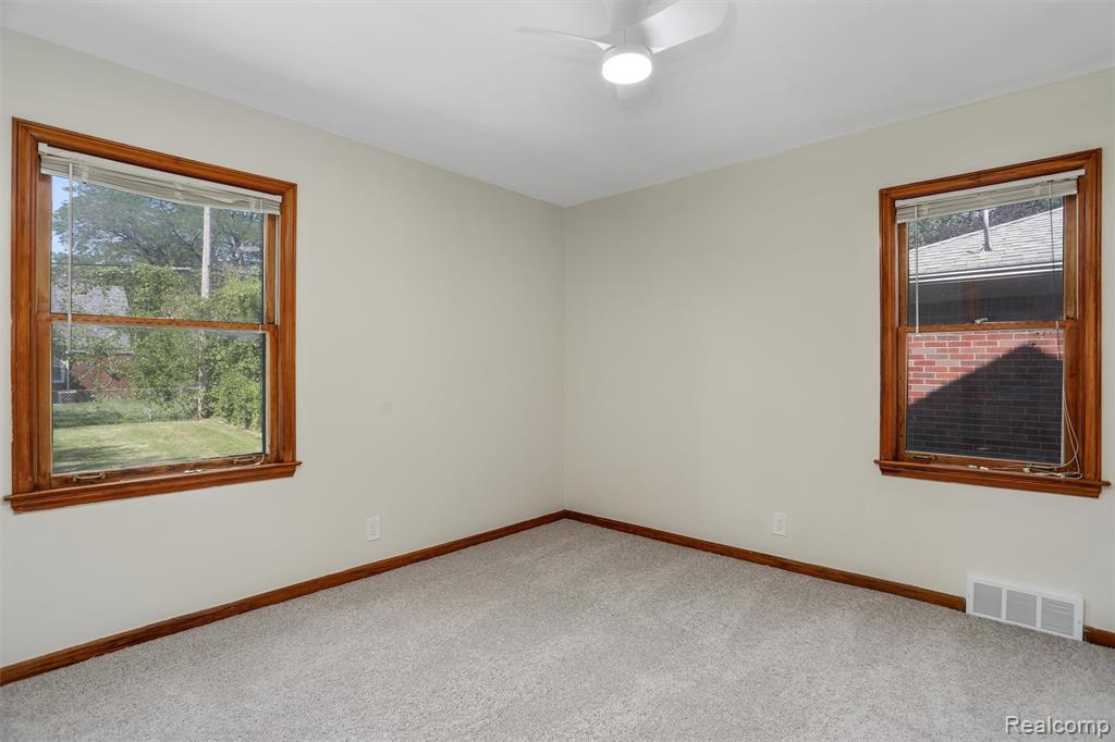 5805 Guilford Street, Detroit, MI 48224 — Photo 13