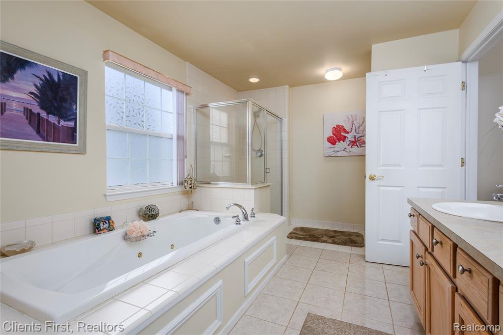 43103 Pond Bluff Drive, Van Buren, MI 48111 — Photo 20