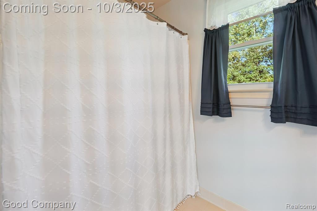 961 LOON Court, Fenton, MI 48430 — Photo 29