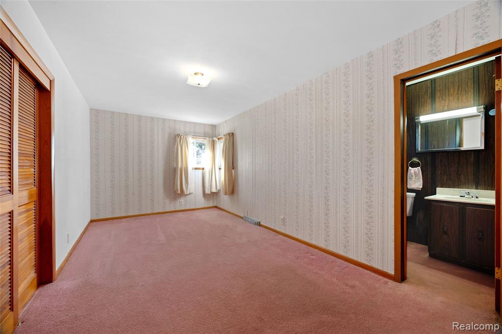 6135 Whittaker Road, Ypsilanti, MI 48197 — Photo 19