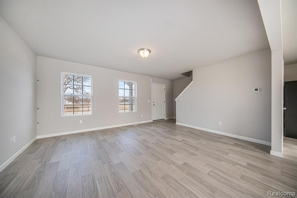 735 LONE OAK Way, Tecumseh, MI 49286 — Photo 3