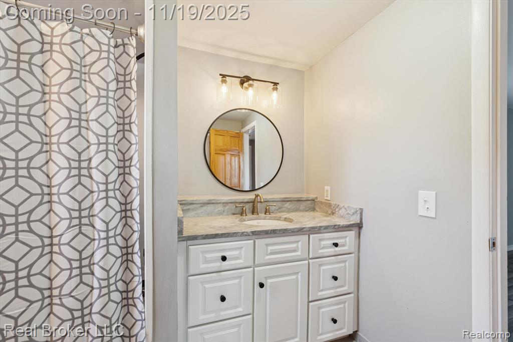 9665 Hilton Road, Brighton, MI 48114 — Photo 29