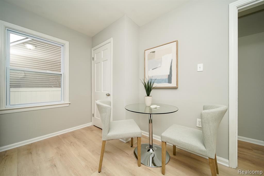 4643 S Hubbard Street, Wayne, MI 48184 — Photo 16