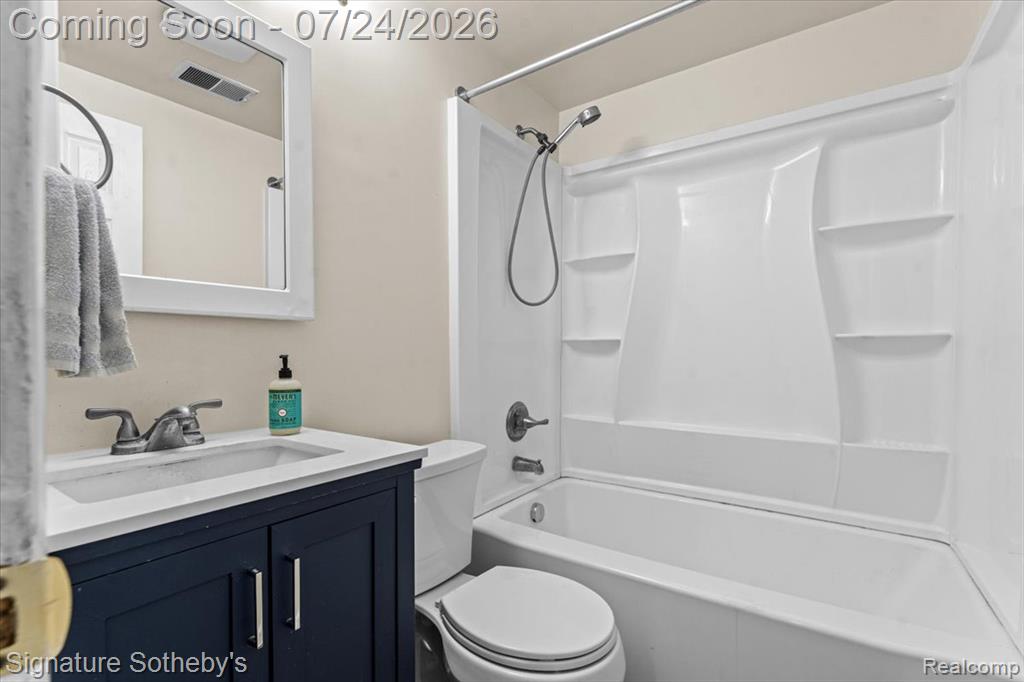 6280 Beth, Brighton, MI 48116 — Photo 21