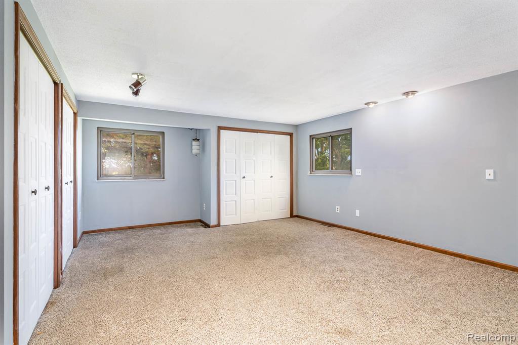 5430 Tittabawassee Road, Saginaw, MI 48604 — Photo 13