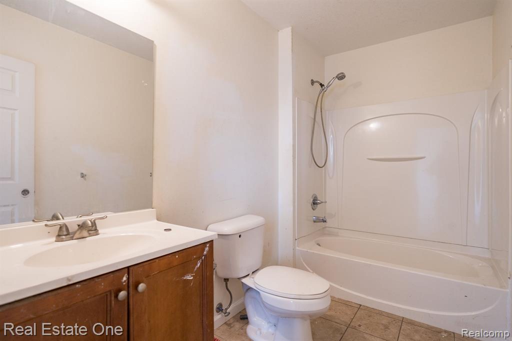 18410 Inkster Road, Redford, MI 48240 — Photo 13