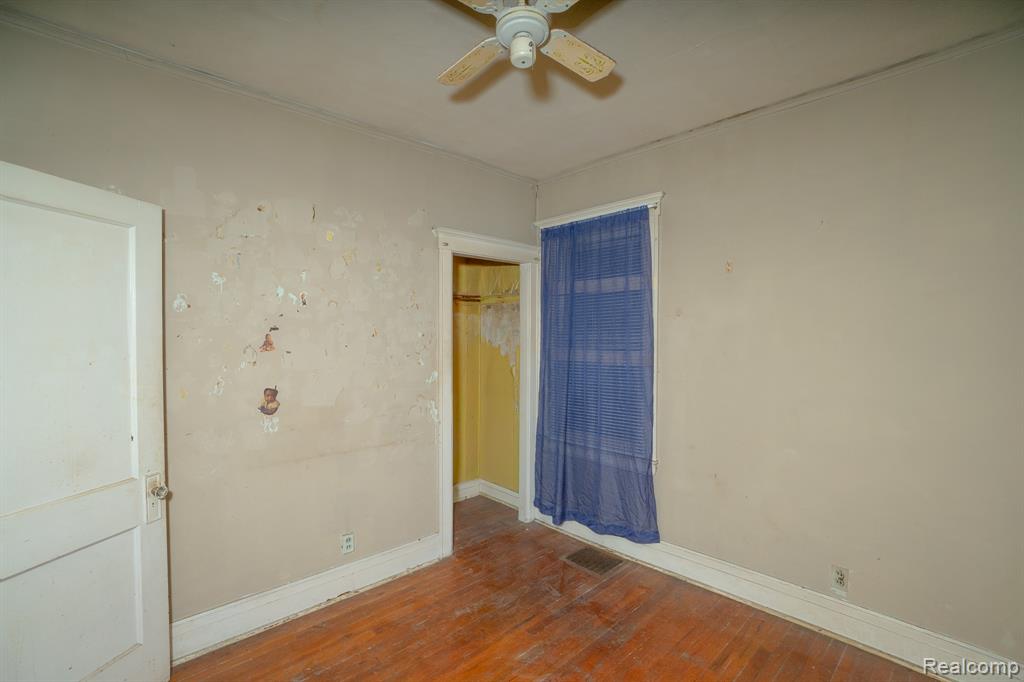 5672 Saint Clair Street, Detroit, MI 48213 — Photo 9