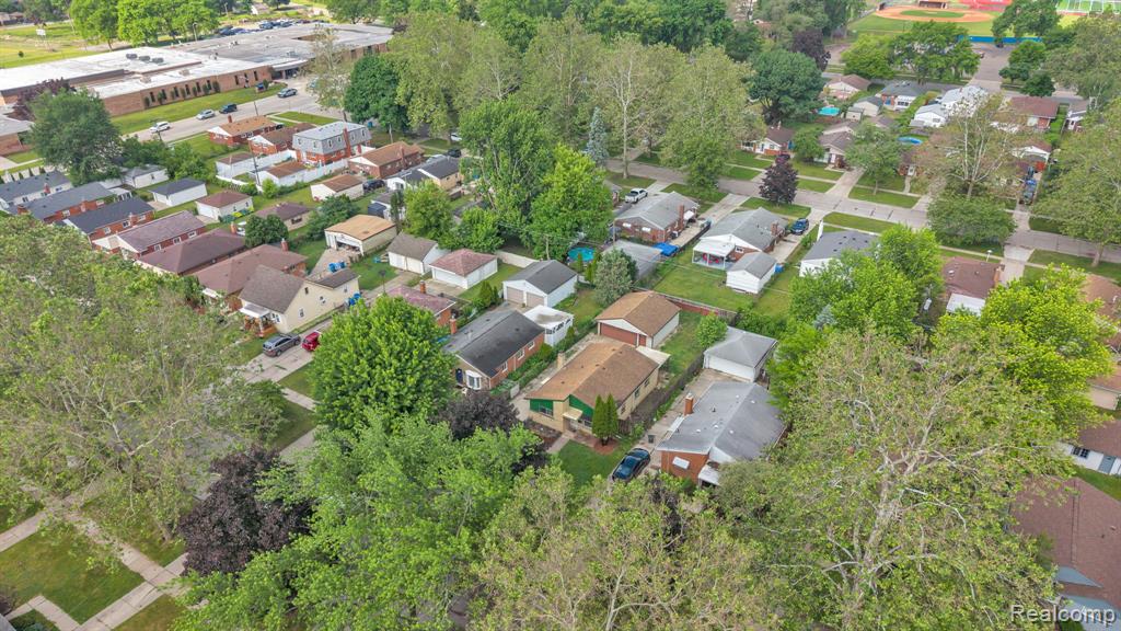 4934 McKinley Street, Dearborn Heights, MI 48125 — Photo 36