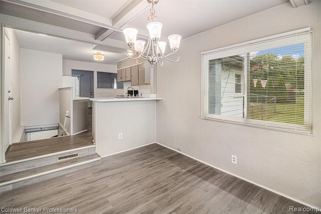 2761 Gorlad Street, Orion, MI — Photo 13