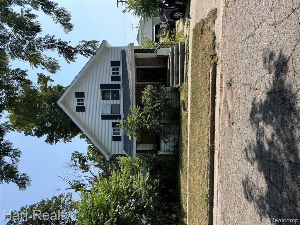 16 Pearl Street, Caro, MI 48723