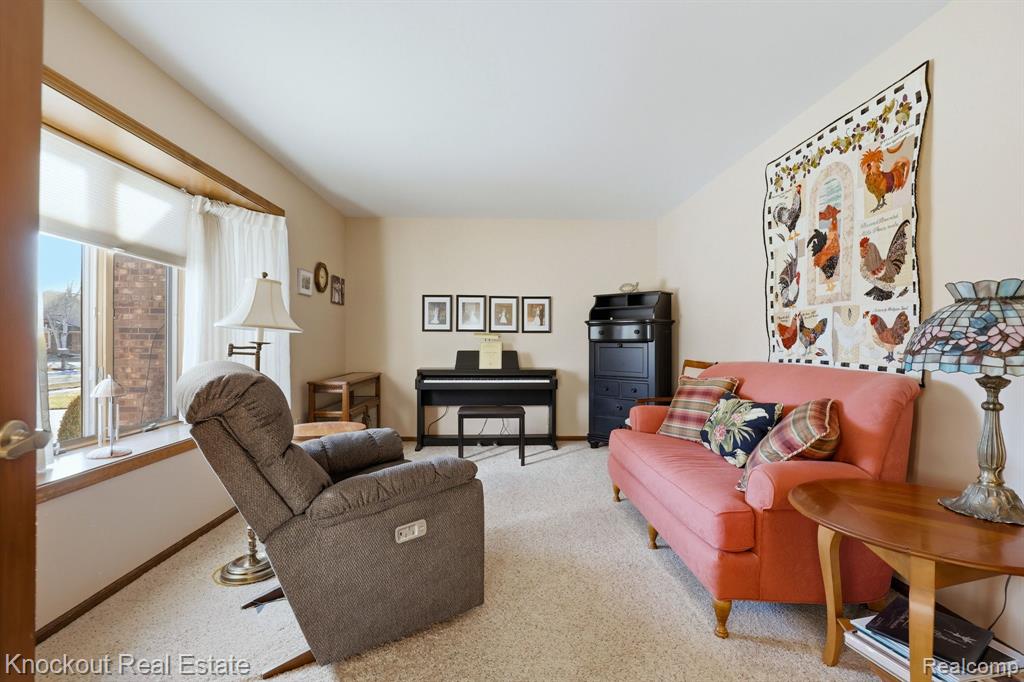 686 Willow Lane, Frankenmuth, MI 48734 — Photo 8