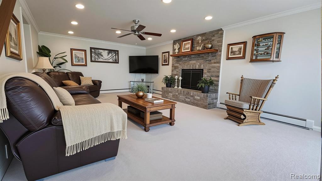 9619 Portage Lake Avenue, Pinckney, MI 48169 — Photo 12