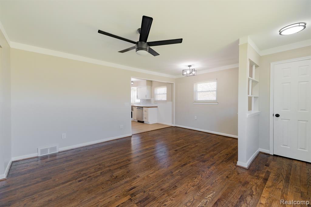 1006 ZEPHYR Street, Ypsilanti, MI 48198 — Photo 5