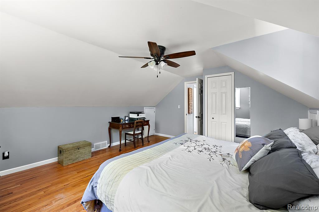 8110 W CIRCLE Drive, Clarkston, MI 48348 — Photo 20