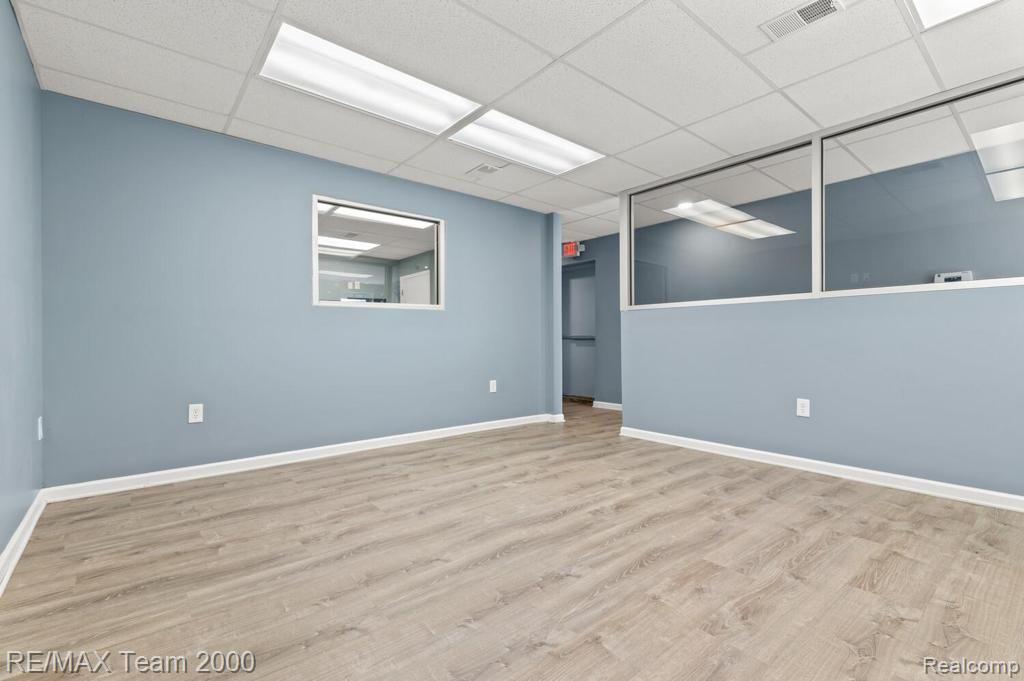 5153 S Beech Daly Street, Dearborn Heights, MI 48125 — Photo 14