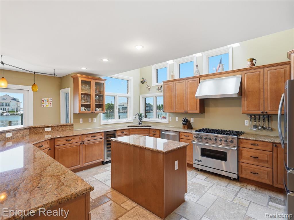 33124 N River Road, Harrison Township, MI — Photo 16