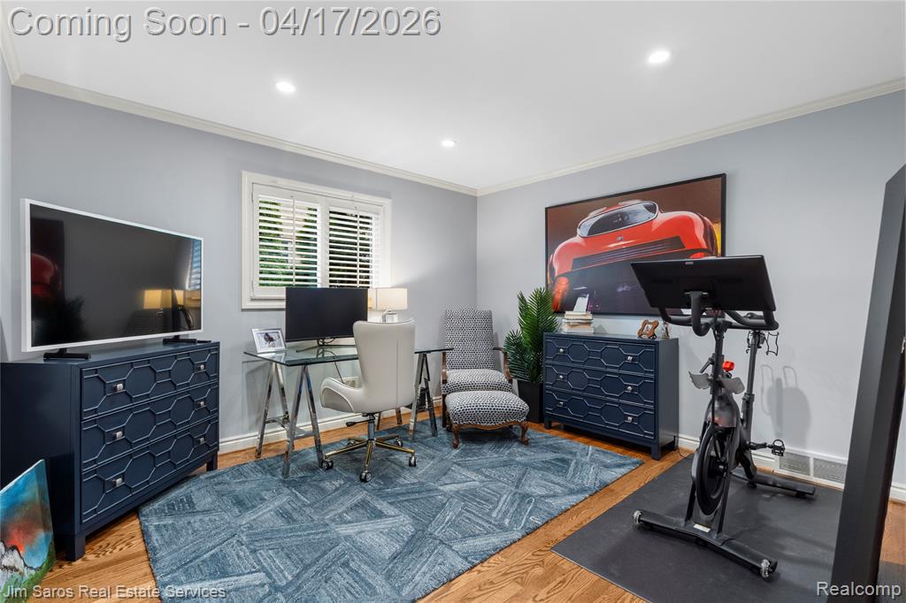 47 Roslyn Road, Grosse Pointe Shores, MI 48236 — Photo 33