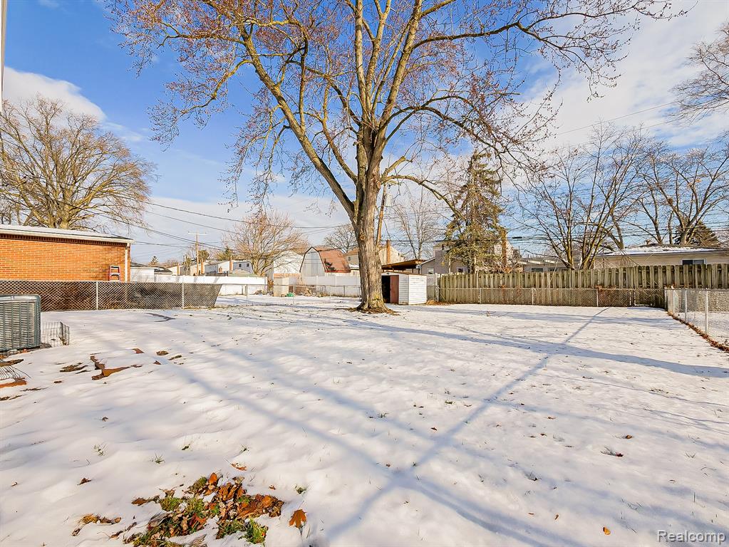 430 N Dobson Street, Westland, MI — Photo 33