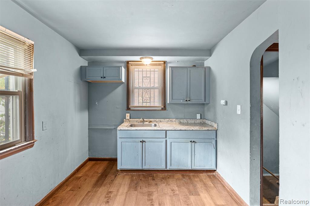 15082 Hazelridge Street, Detroit, MI 48205 — Photo 10