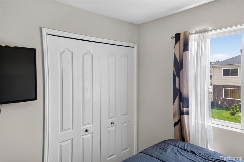 5168 Bradmore Lane, Warren, MI 48092 — Photo 28
