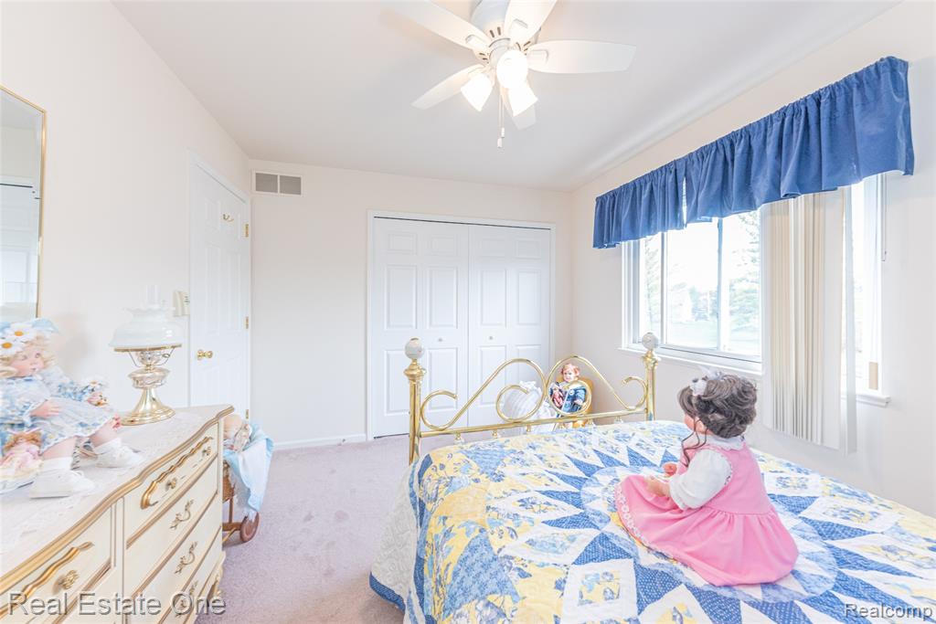 754 Challenging Trail, South Lyon, MI 48178 — Photo 18