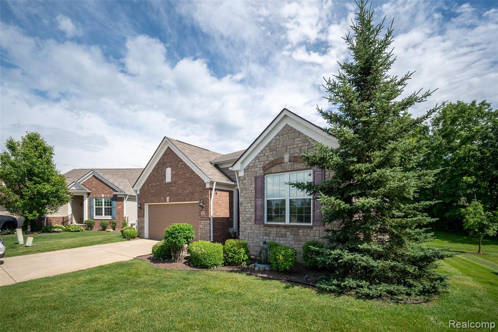 292 Bryce Court, Howell, MI 48843 — Photo 4