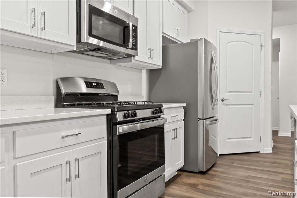8832 Pioneer Street, Washington, MI — Photo 12