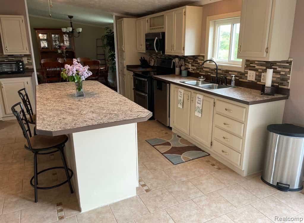 6558 Gosline Road, Brown, MI 48416 — Photo 13