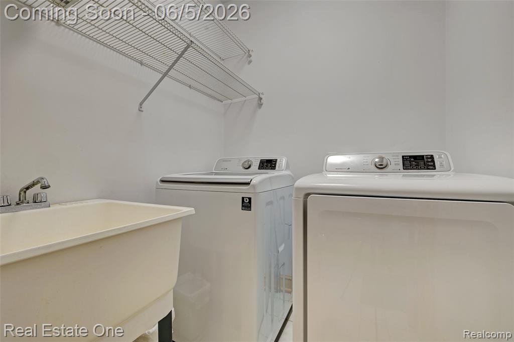 709 Bald Eagle Lake Road, Ortonville, MI 48462 — Photo 16