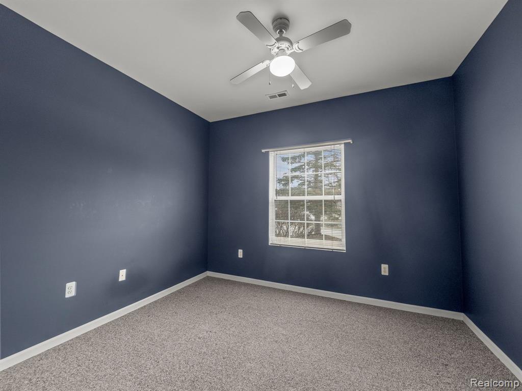 7683 AMBASSADOR Drive, Shelby Twp, MI 48316 — Photo 22