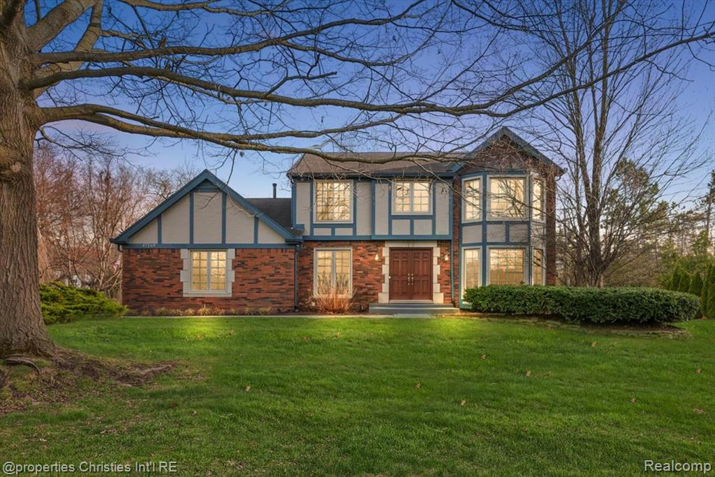 47269 S Chigwidden Drive, Northville, MI 48167 — Photo 58