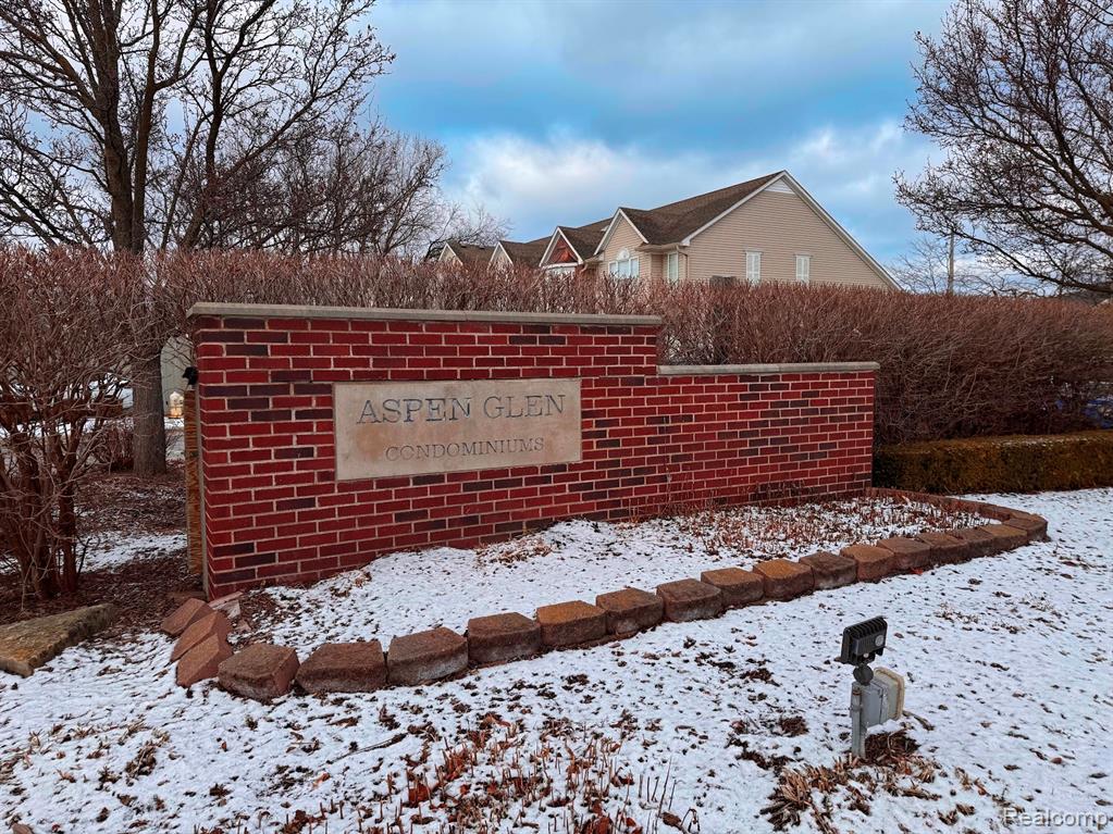 35149 Woodbury Drive, New Baltimore, MI 48047 — Photo 56