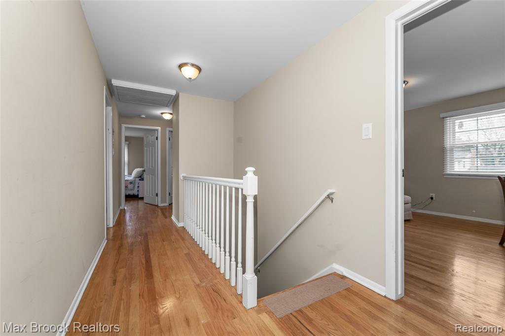 7118 Cathedral Drive, Bloomfield Hills, MI 48301 — Photo 26