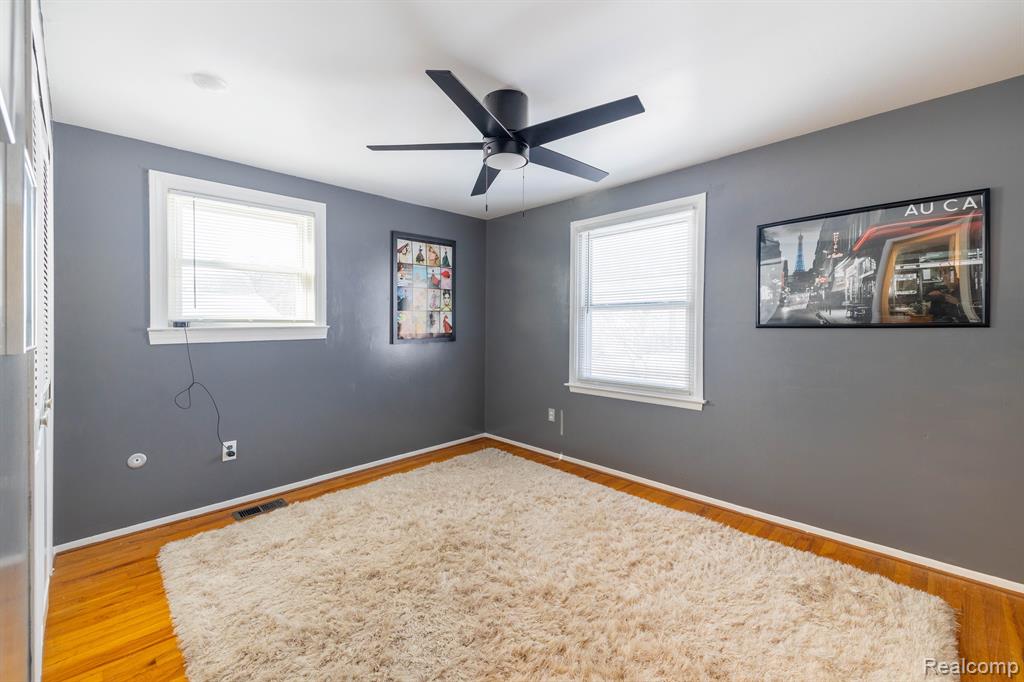 8425 HAMPTON Road, Grosse Ile, MI 48138 — Photo 23