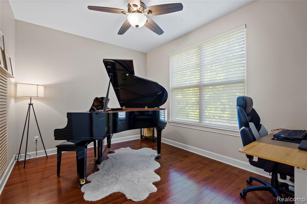 800 N Dorchester Avenue, Royal Oak, MI 48067 — Photo 36