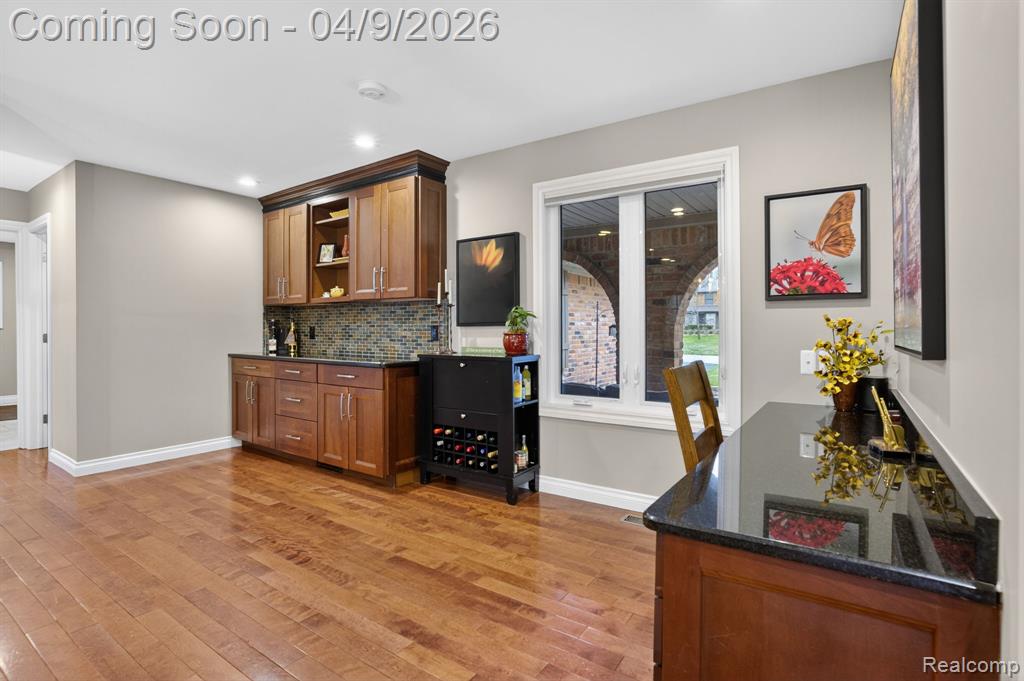 341 Ridgewood Road, Rochester, MI 48306 — Photo 16