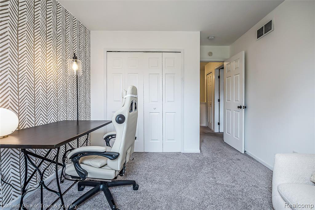 837 Oakwood Drive, Howell, MI 48843 — Photo 21