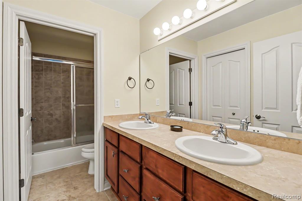 10490 Deer Ridge Trail, Holly, MI 48442 — Photo 33