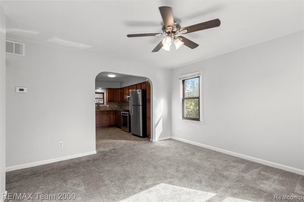4973 Ziegler Street, Dearborn Heights, MI 48125 — Photo 10