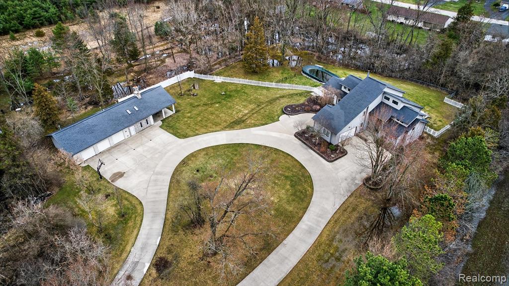 552 N McKinley Road, Flushing, MI 48433 — Photo 92