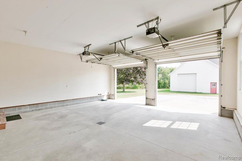 8878 MORRIS Road, Wales, MI — Photo 36