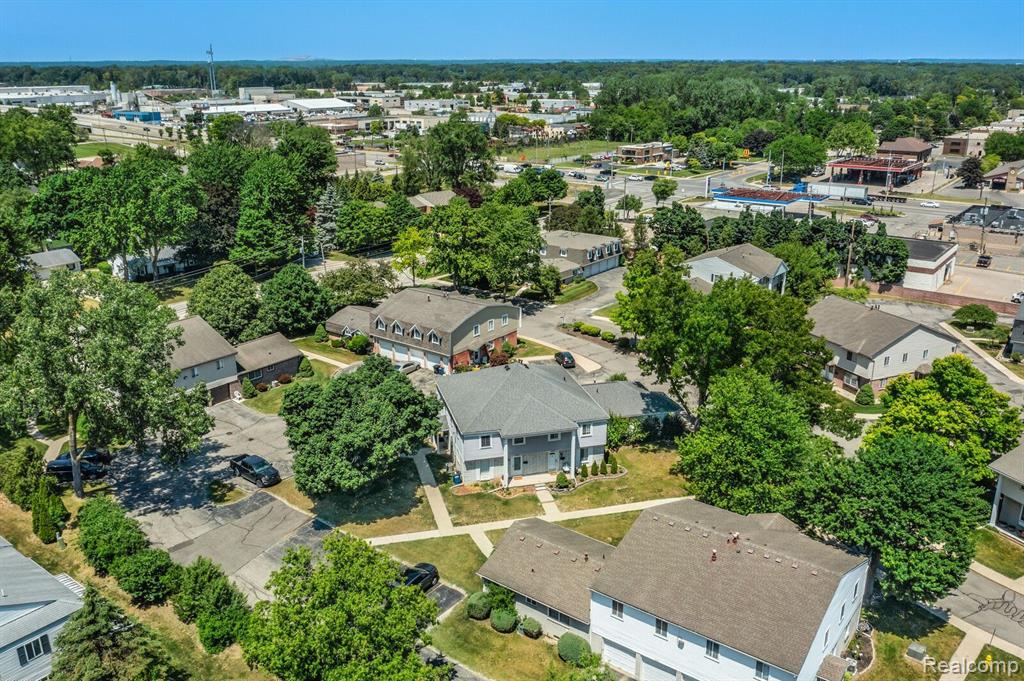 38347 CAROLON Boulevard, Westland, MI — Photo 22