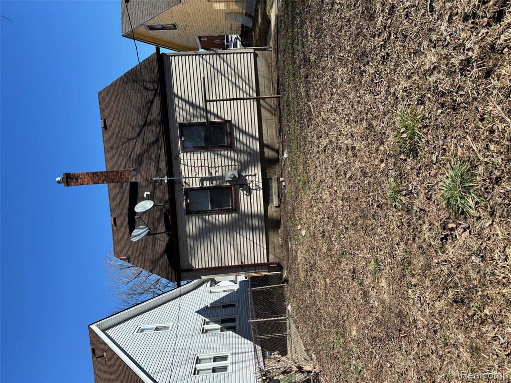 10001 Winthrop Street, Detroit, MI 48227 — Photo 87