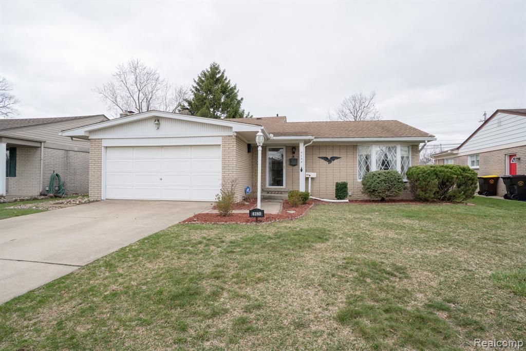 4180 DEVONSHIRE Street, Trenton, MI 48183 — Photo 3